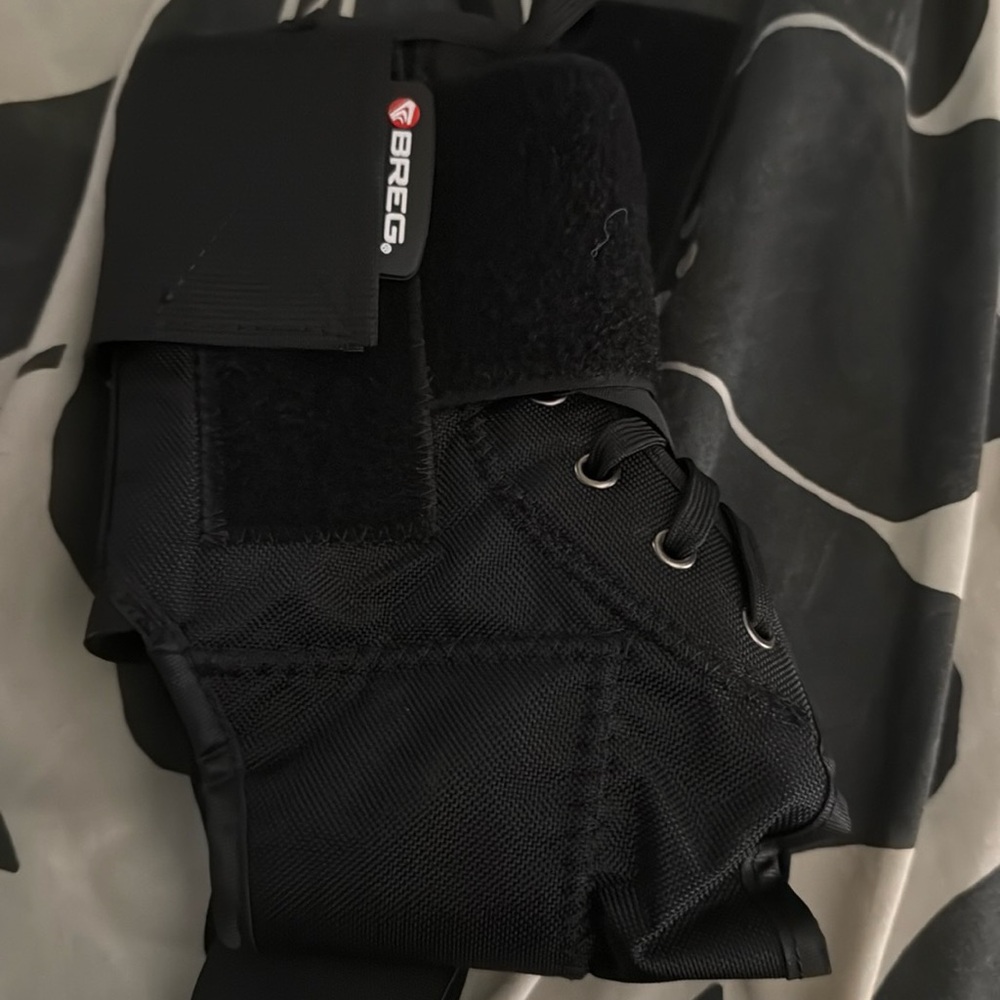 Ankle brace NEW